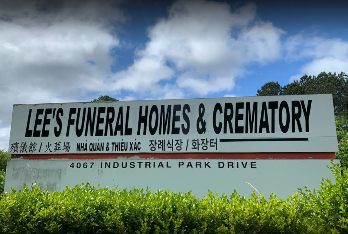 LEE'S FUNERAL HOME & CREMATORY